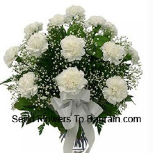 18 Cute White Carnations